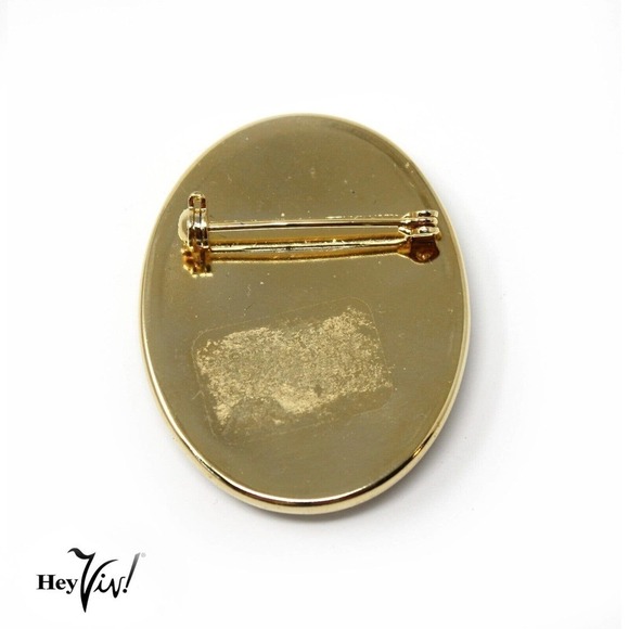 Vintage 1980s New Old Store Stock Blue & White 1.75" Cameo Pin Brooch - Hey Viv - Picture 3 of 4